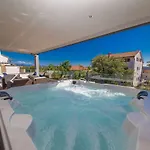 Relax Derossi 아파트 크리크베니카
