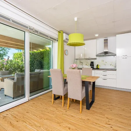 Relax Derossi Apartment Crikvenica