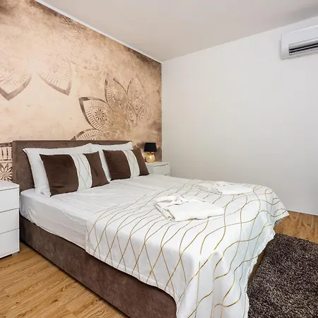 Relax Derossi Apartment Crikvenica