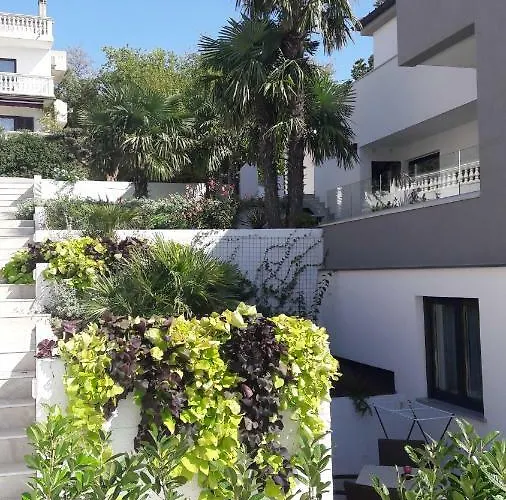 Relax Derossi アパート *